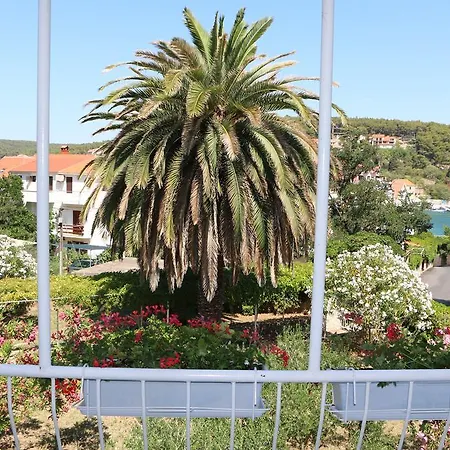Milatic Apartment Jelsa (Hvar)