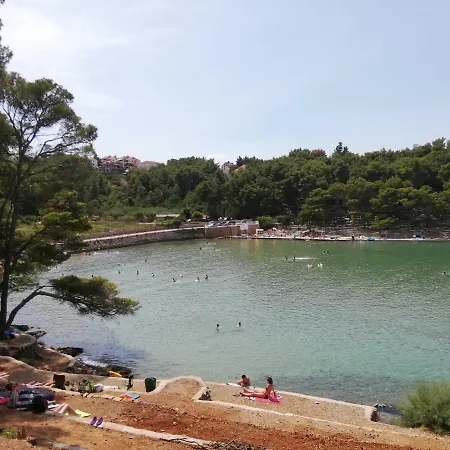 Milatic Jelsa (Hvar)